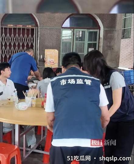 排骨饭排队火爆，局长洗碗背后的健康饮食法则 - 51吃瓜网 - 今日热门内容推荐 shqslp.com