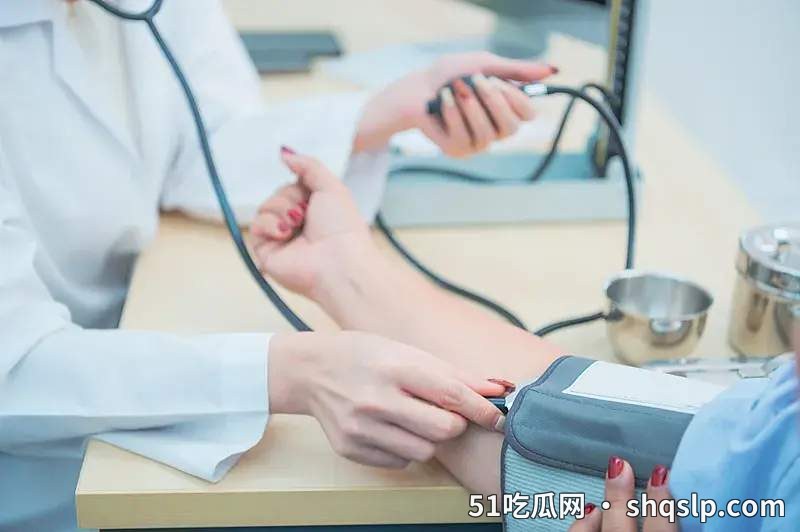 血压正常却突遭心梗？餐桌上的“隐形盐”才是真凶 - 51吃瓜网 - 今日热门内容推荐 shqslp.com